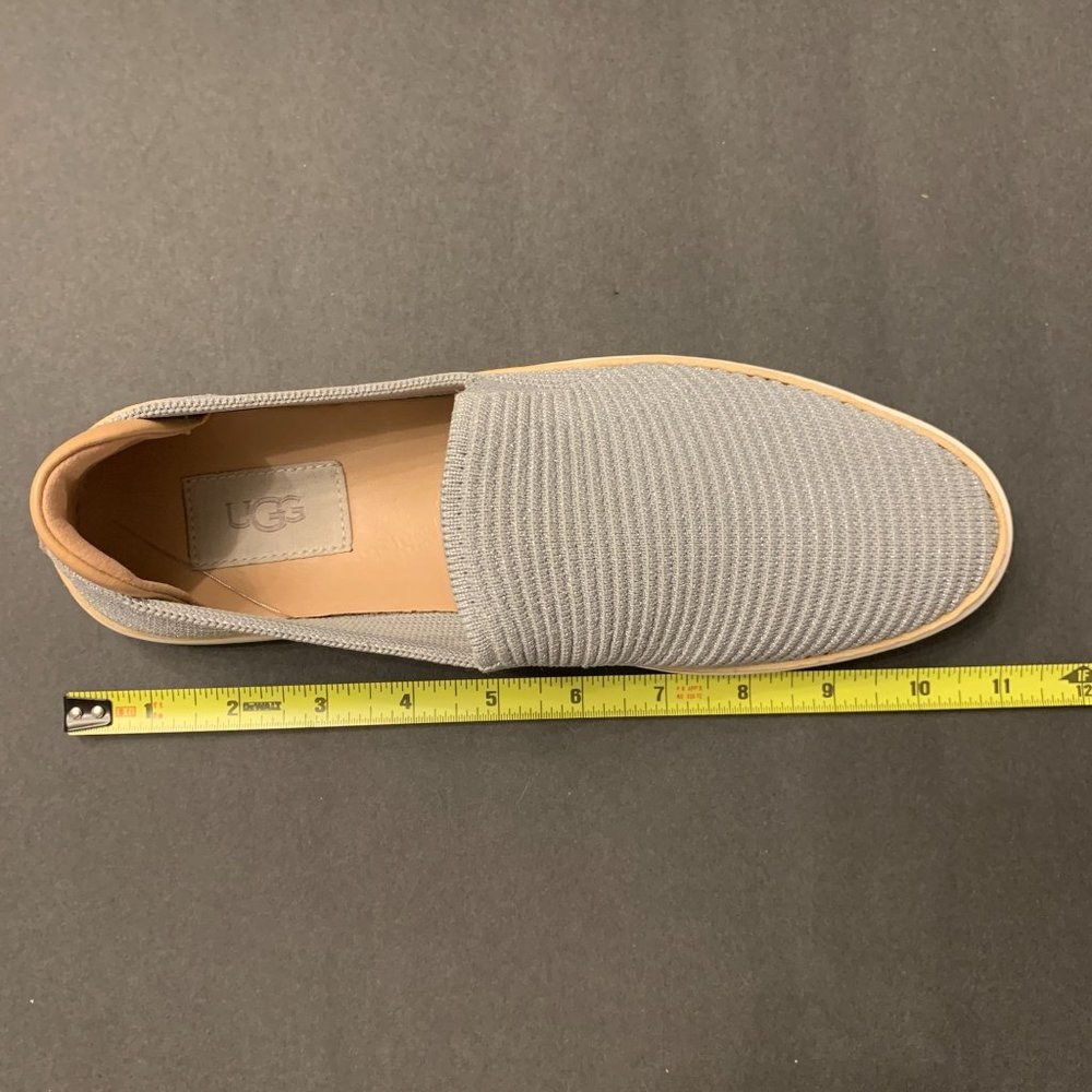 UGG Sammy Slip-On Metallic Knit Sneakers Size Is Unreadable See ALL Phot… - Picture 10 of 14